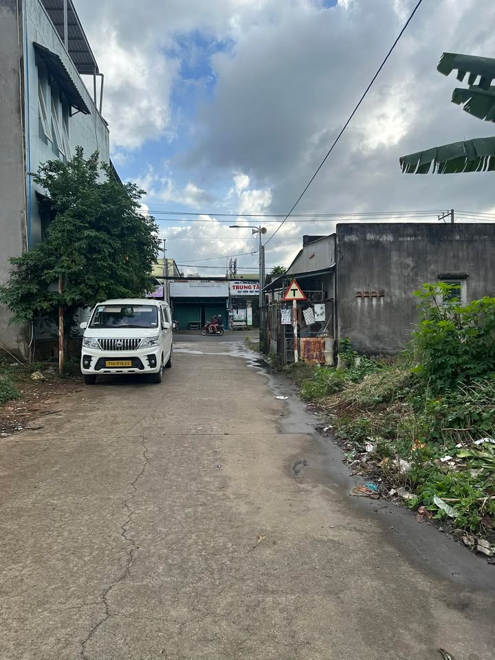 Đất nền mặt tiền Suối Chồn, Bảo Vinh 150m² giá 1.7 tỷ - Cơ hội đầu tư hiếm có!