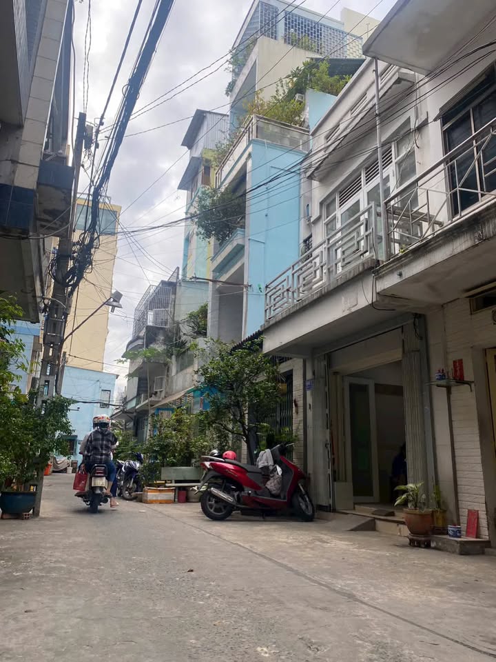 Nhà phố 606/161 đường 3/2, quận 10, 51m² - Sổ hồng hoàn công, giao ngay!