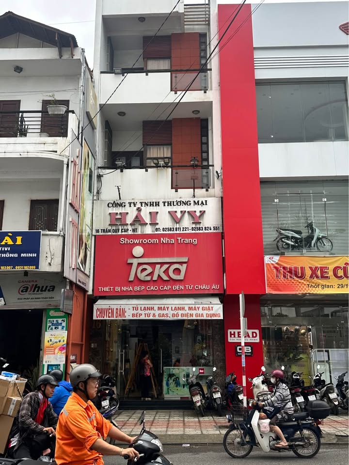 Nhà mặt tiền Trần Quý Cáp, Nha Trang 100m² giá 17,6 tỷ - Giảm giá sốc 1,4 tỷ!