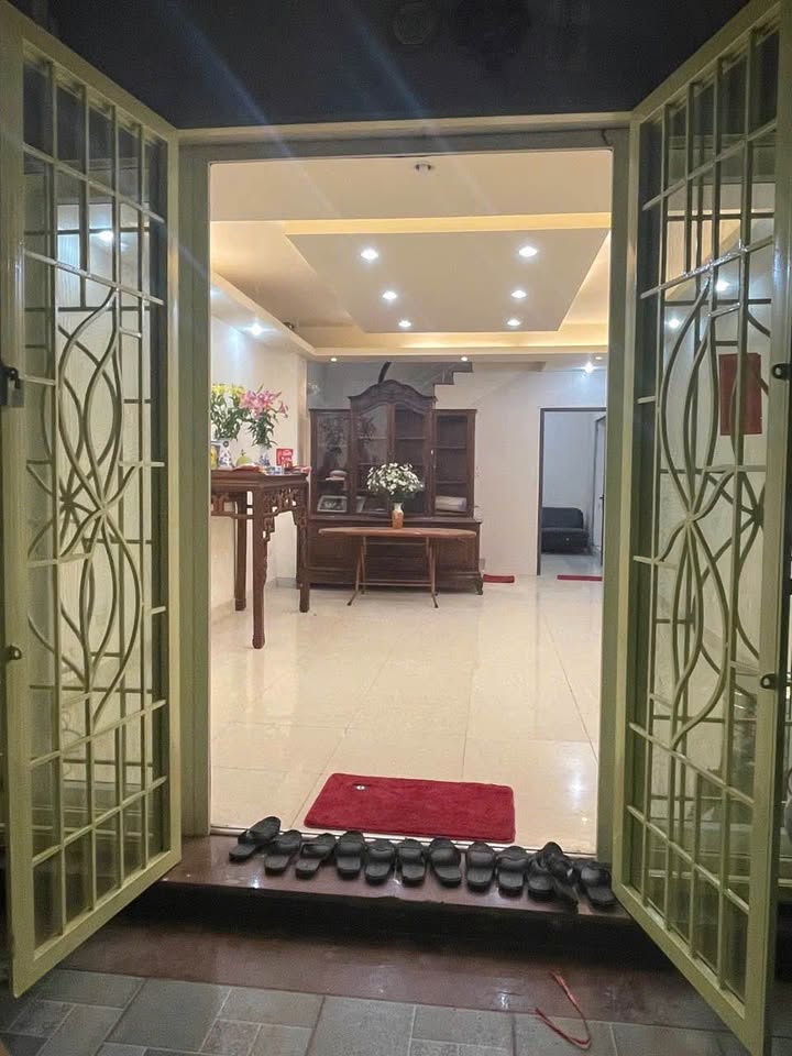 Phòng trọ cho thuê tại ngõ 89 Phan Kế Bính 70m² giá 7 triệu - Tiện nghi đầy đủ, an ninh tốt!