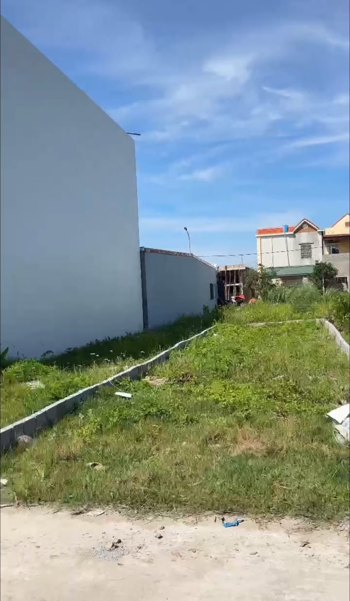 Đất nền tại Ngõ 93 Tân Hợp, Dương Kinh, Hải Phòng 73m² giá 1.1 tỷ - Đường thông ô tô tránh nhau!