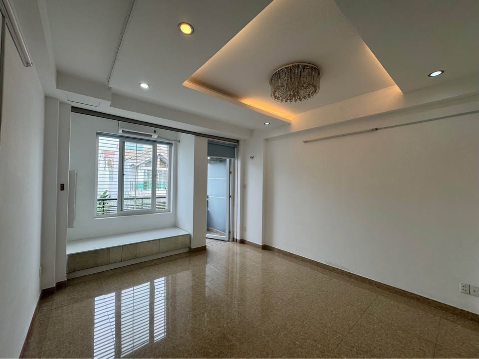 Cho thuê văn phòng nhà phố An Phú 80m² giá 30 triệu - Không gian thoáng mát, an ninh