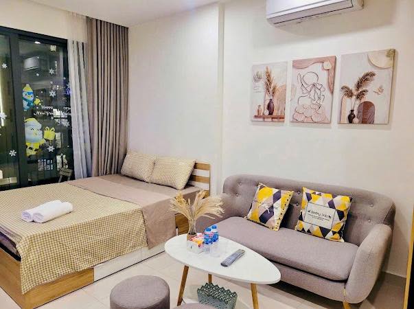 Căn hộ Studio 28m² tại Vinhomes Smart City, giá 2.6 tỷ - Full nội thất, view bể bơi hấp dẫn!