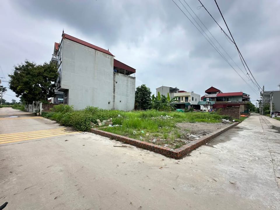 Đất phân lô Quang Minh 61m² giá thỏa thuận - Ô tô tránh, vị trí siêu hiếm!