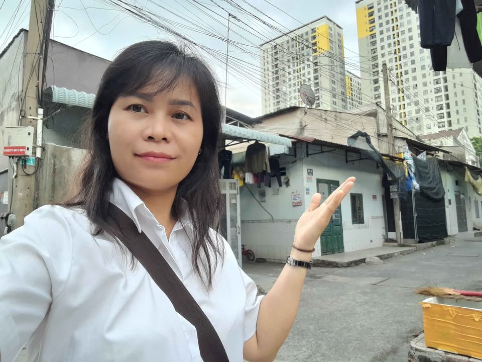 Nhà cấp 4 Dĩ An 138m² giá 3.8 tỷ - Sân ô tô riêng, vị trí hiếm có!