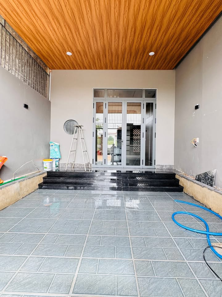 Nhà riêng 274/11 Lê Duẩn, Pleiku 180m² giá 2 tỷ - Ô tô vào tận nhà!