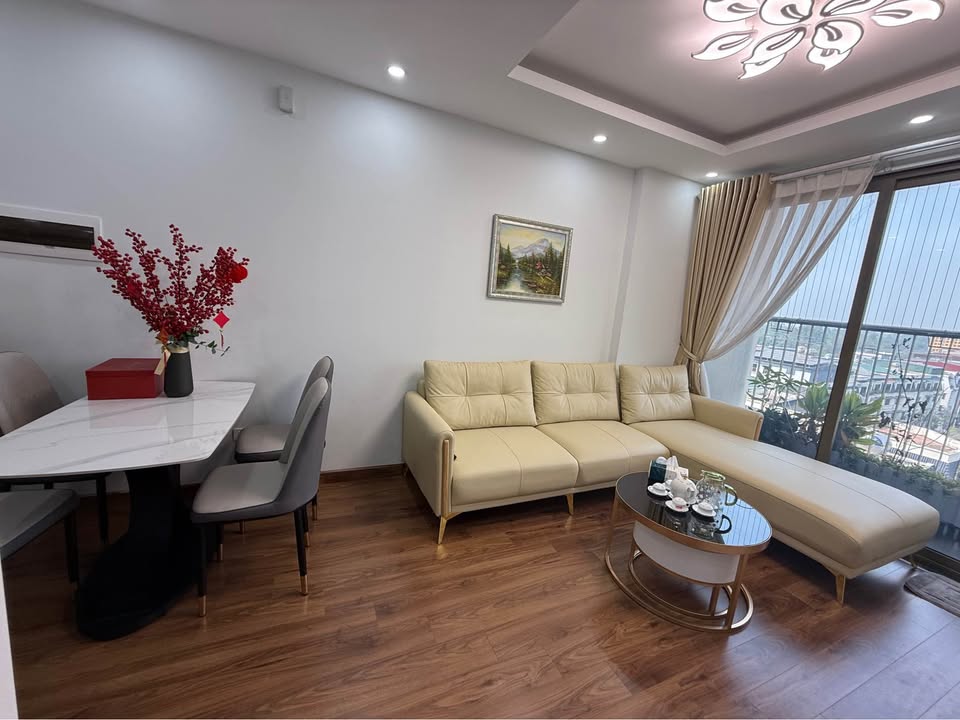 Chung cư VCI Tower Vĩnh Yên 2 ngủ giá 9 triệu - Full đồ cao cấp, thoáng mát!