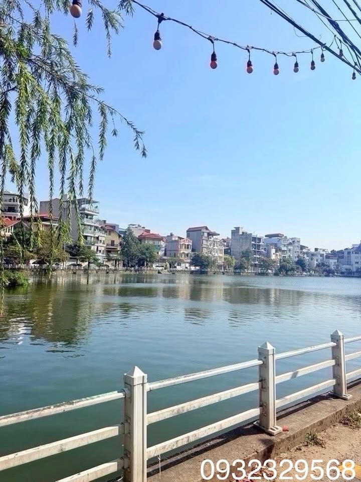 Nhà xây mới Bồ Đề 36m² giá 9 tỷ - Về ở ngay đón Tết!