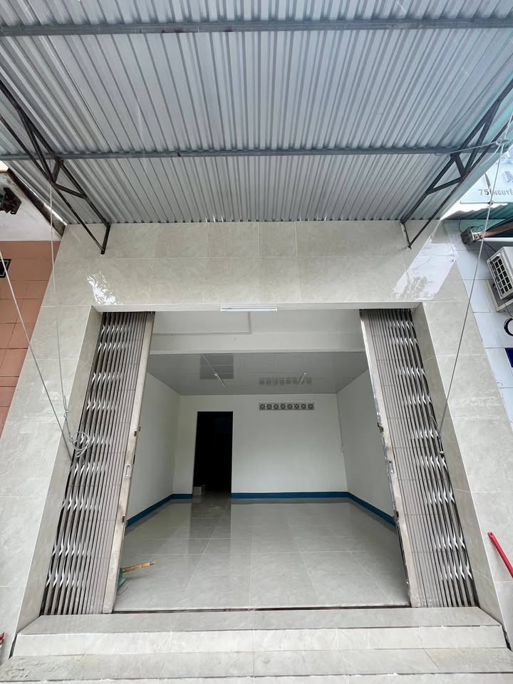 Nhà cho thuê 2 tầng mặt tiền đường Nguyễn Nghiêm - 7 triệu/tháng, phù hợp cho kinh doanh