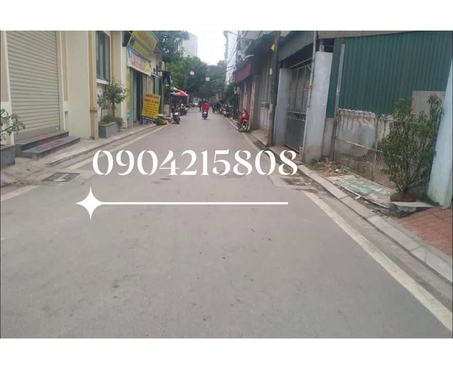 Nhà 3 tầng Ngọc Thụy, Long Biên 40m² giá 4.85 tỷ - Ô tô đỗ cửa, sổ đỏ chính chủ!