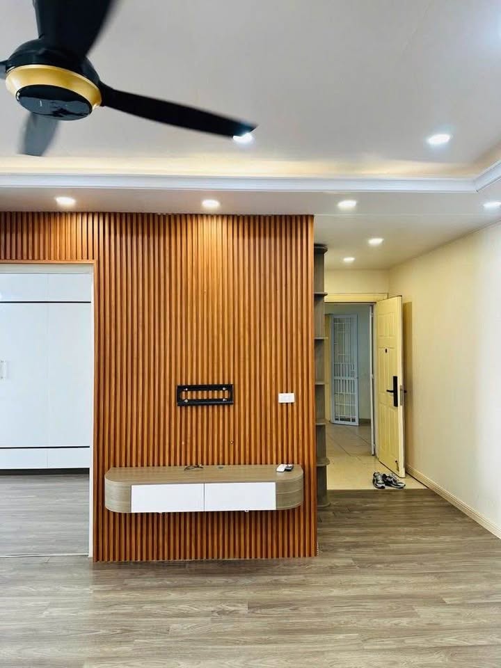 Căn hộ lô góc Tân Việt Tower Hoài Đức 81m² giá 4.35 tỷ - Full nội thất, dọn vào ở ngay!