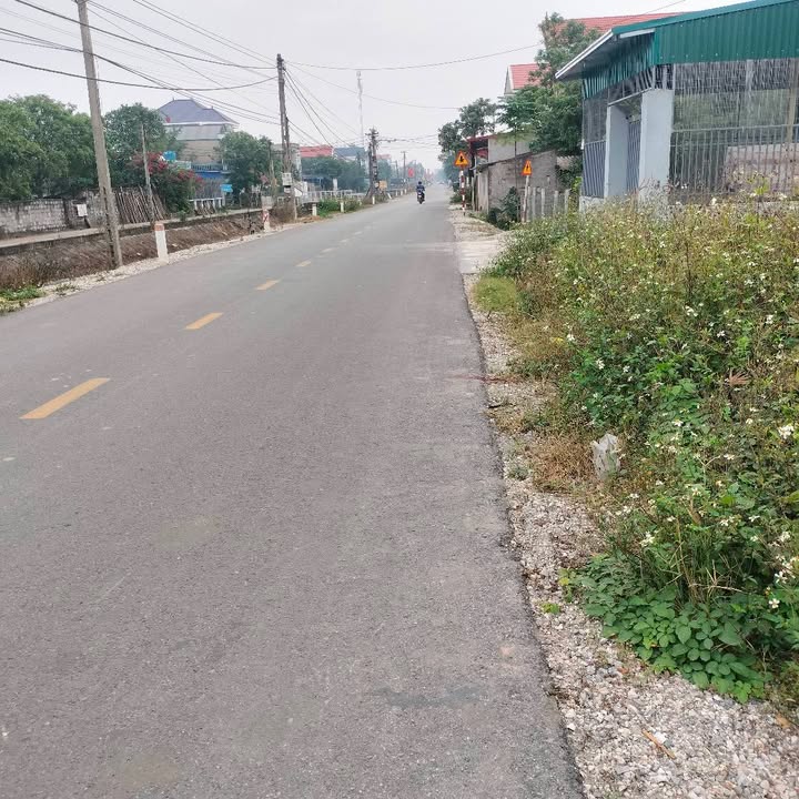 Đất nền góc 3 mặt thoáng Máng Điện Biên An Ninh 108m² giá 1.9 tỷ - Đầu tư sinh lời nhanh chóng!