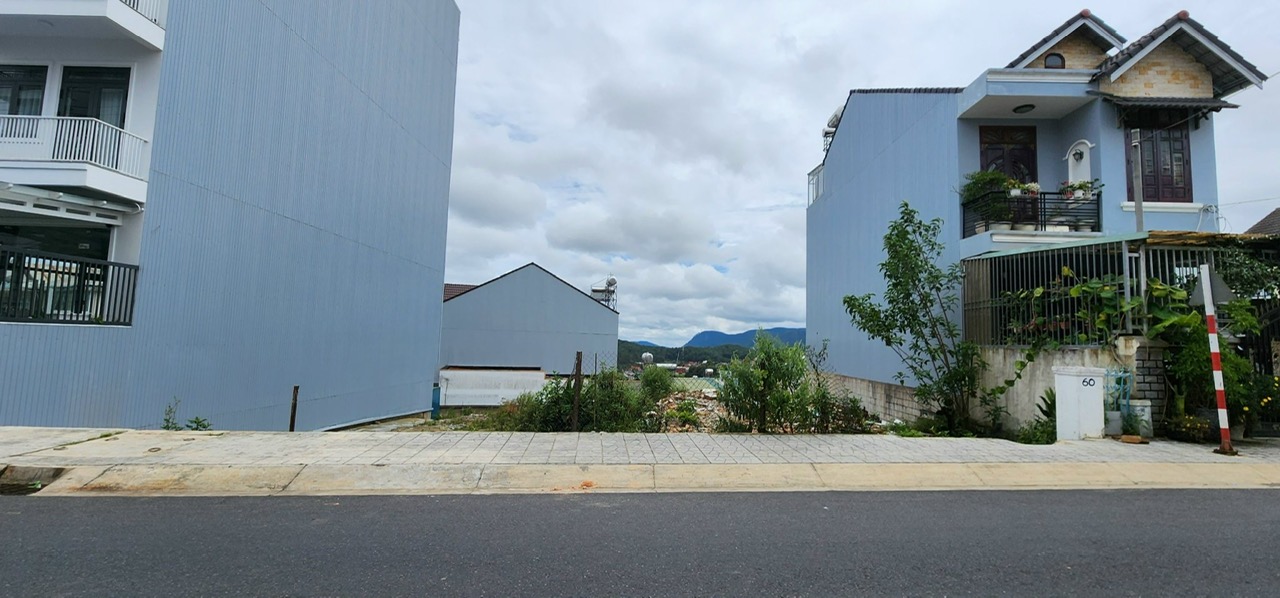 Đất nền mặt tiền đường Nguyễn Trung Trực, Đà Lạt 95m² giá 9.5 tỷ - Cơ hội đầu tư tuyệt vời!