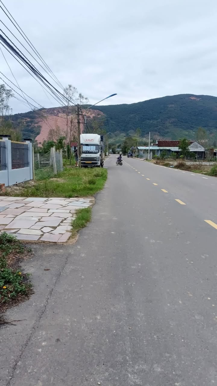 Đất nền Nhơn Tân An Nhơn 1200m² giá 1 tỷ - Mặt tiền đường nhựa kinh doanh lý tưởng!