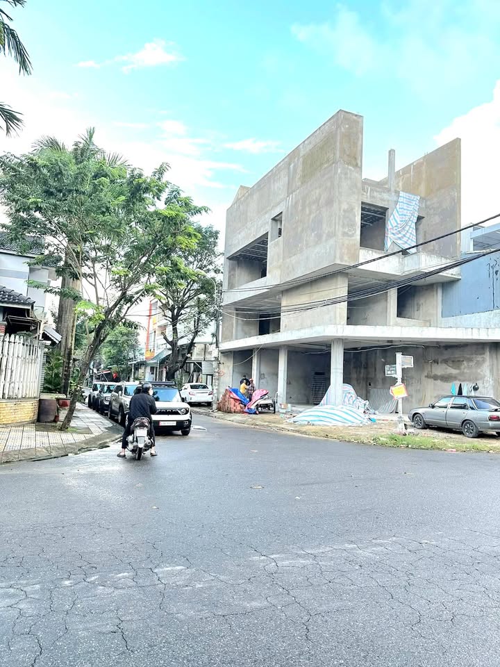 Đất mặt tiền Hòa Mỹ 1, quận Liên Chiểu, 100m² chỉ 5.05 tỷ - Cơ hội đầu tư tuyệt vời!