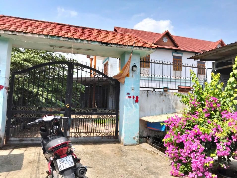 Biệt thự sân vườn 1000m² giá 25,5 tỷ - Đầu tư sinh lời ngay cạnh Vinhomes!