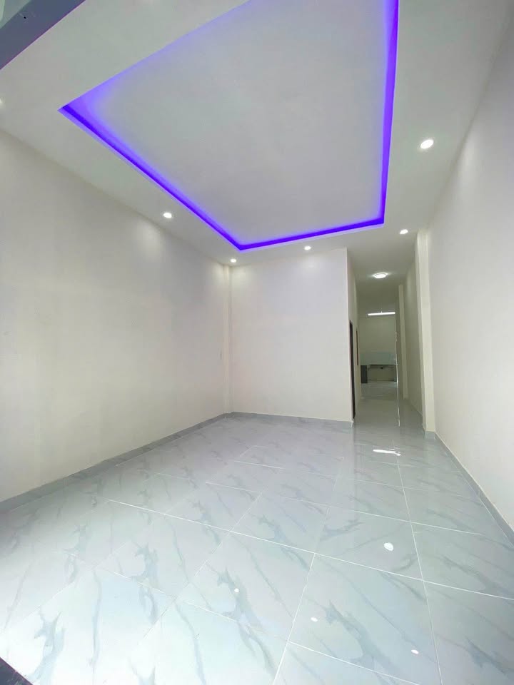 Nhà cho thuê mặt tiền đường Huỳnh Văn Nghệ 125m² giá 5.5 triệu - Kinh doanh thuận lợi!