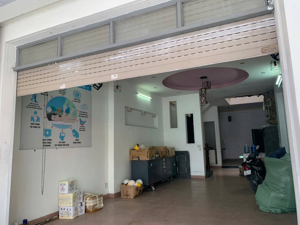 Nhà Cho Thuê Mặt Tiền Đường Chính - KDC Việt Sing, Thuận An, 150m², Giá 13 triệu