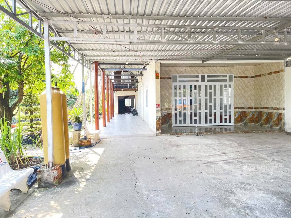 Nhà vườn nghỉ dưỡng 4.247m² tại Mỹ Thuận, Sóc Trăng giá 3.9 tỷ - Cơ hội đầu tư tuyệt vời!