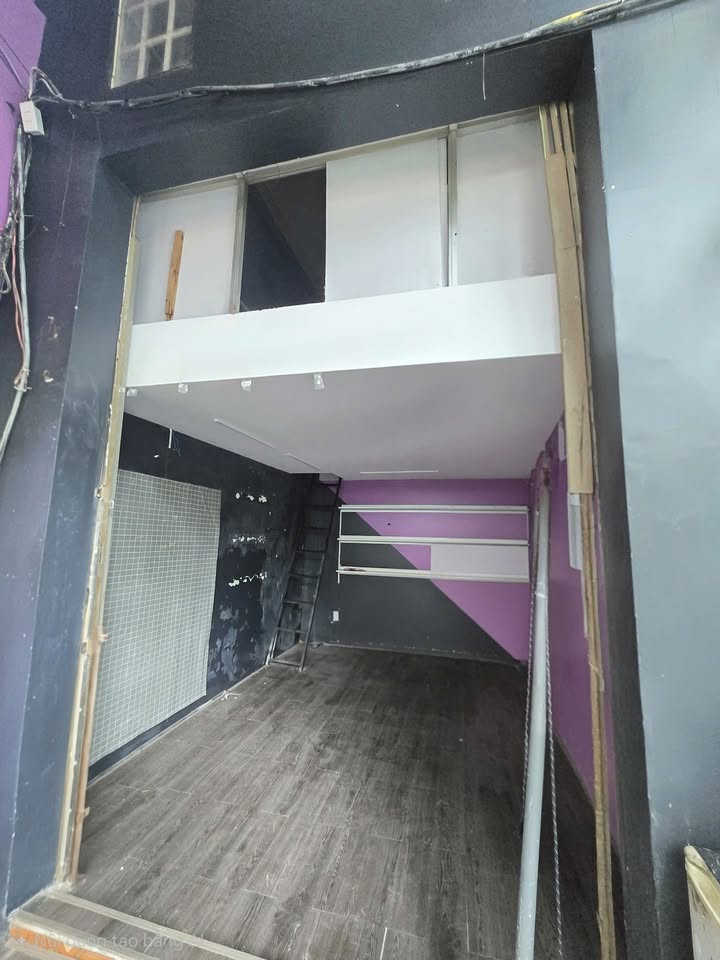 Cho thuê mặt bằng gác lửng 30m² tại đường Tố Hữu - Giá 4 triệu/tháng, vị trí đắc địa cho kinh doanh!