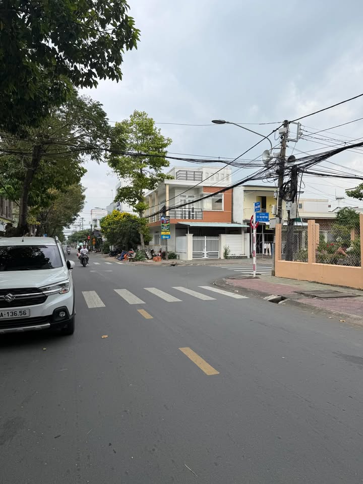 Nhà góc 2 mặt tiền đường Quan Trung, Trà Vinh 96m² giá 6 tỷ - Cơ hội kinh doanh tuyệt vời!