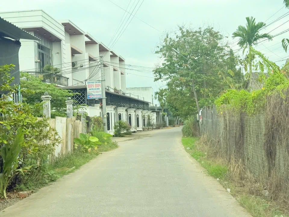 Đất thổ cư 200m² tại xã Phước Lợi, Bến Lức - Giá chỉ 2.1 tỷ, sổ hồng chính chủ!