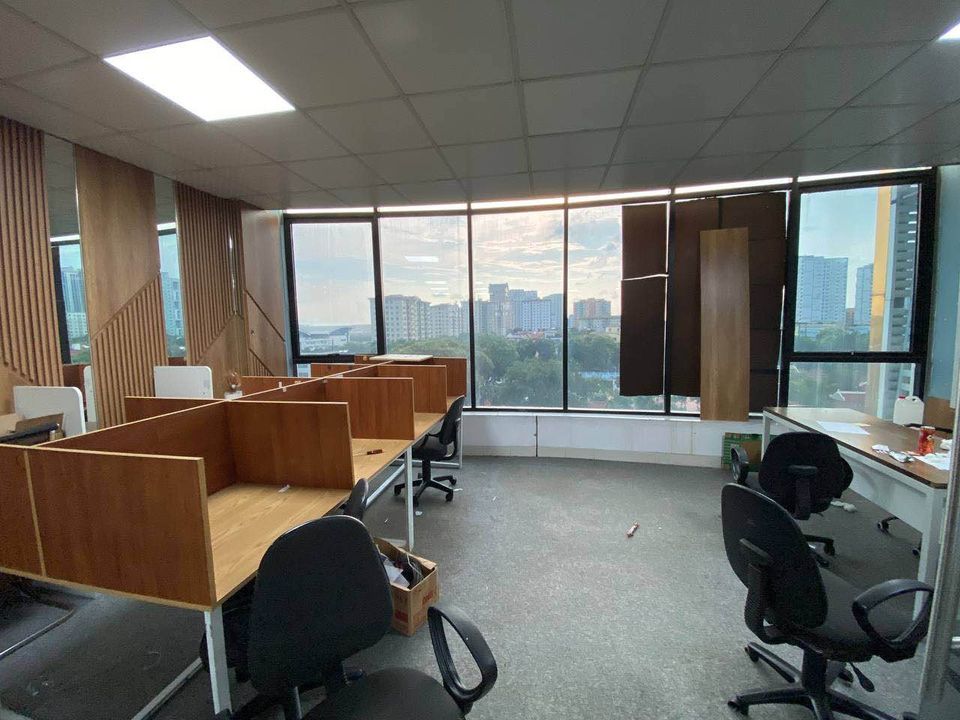 Sàn văn phòng cho thuê 100m² tại Lê Đức Thọ, Mỹ Đình - Nhà mới lô góc siêu đẹp