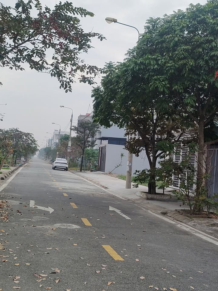 Nhà 3 tầng khu đô thị Gôi 100m² giá thỏa thuận - Sẵn sàng vào ở ngay!