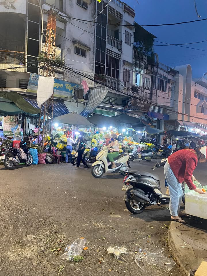 Nhà mặt tiền đường Nguyễn Thái Học, Quy Nhơn 50m² - Vị trí kinh doanh lý tưởng!