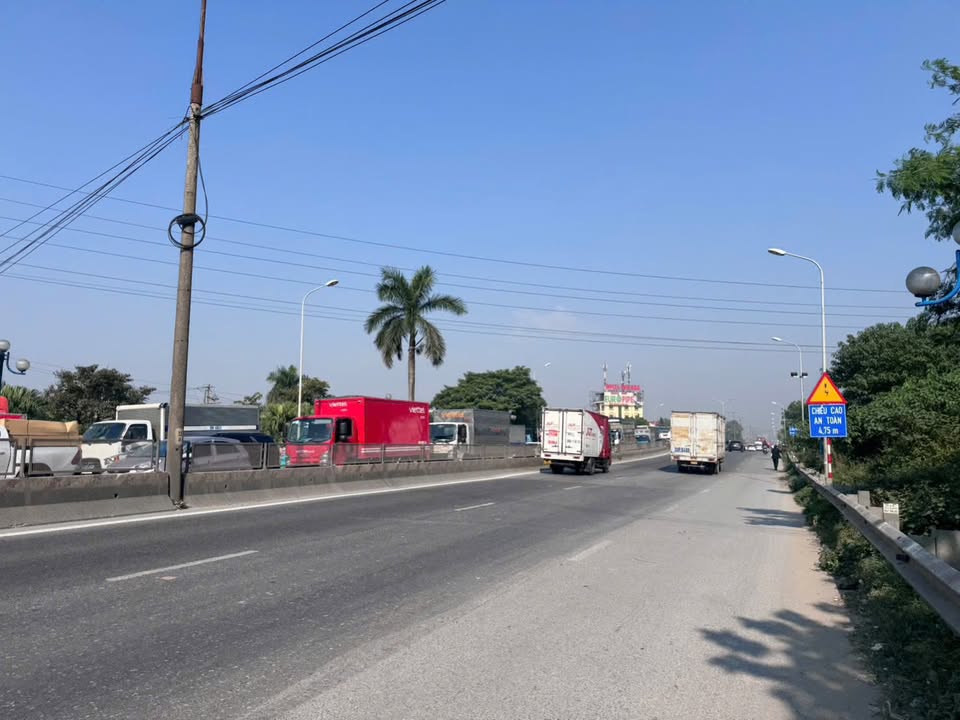 Đất nền Võng La, Đông Anh 90m² giá 8 tỷ - Giao thông thuận tiện, sổ đỏ chính chủ!