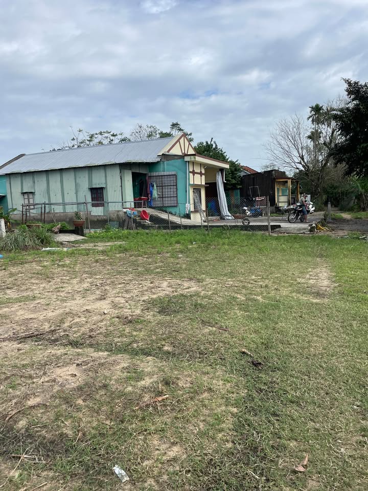 Đất nền Tam Đàn, Phú Ninh 255m² giá 690 triệu - Dân cư đông đúc, giao thông thuận lợi!