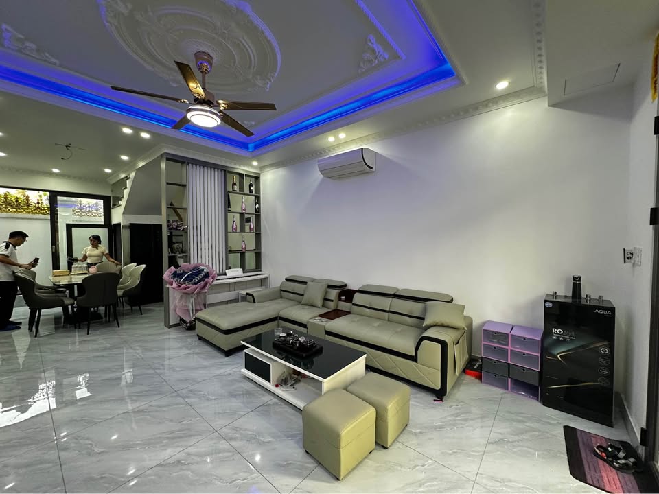 Nhà 3 tầng tại Nam Sơn, An Dương, Hải Phòng - Giá 3.75 tỷ - Vị trí đắc địa và tiện ích đầy đủ!