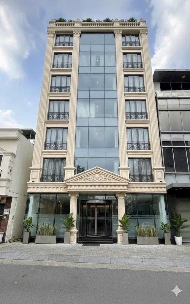 Bán Tòa Nhà Mặt Tiền Đặng Dung, Tân Định, 350m² Giá 200 tỷ - Đầu Tư Sinh Lời