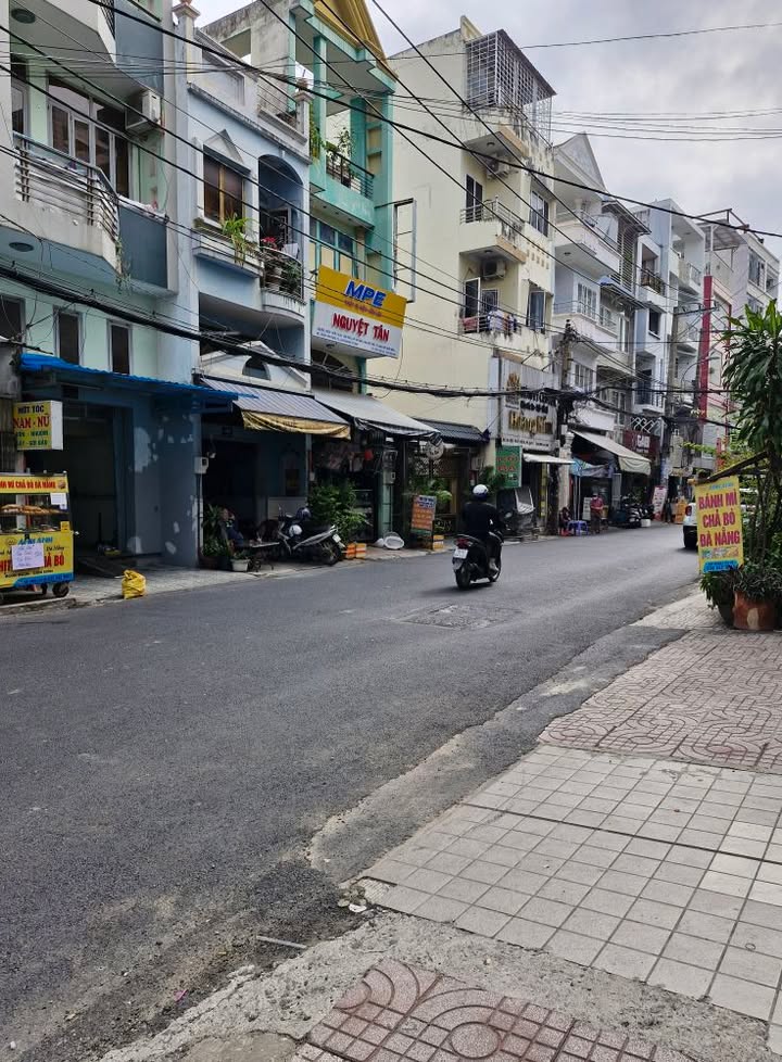 Nhà Bán Đường Bùi Văn Thêm - Phú Nhuận - 36m² giá 7.2 tỷ - Sổ hồng hoàn công!