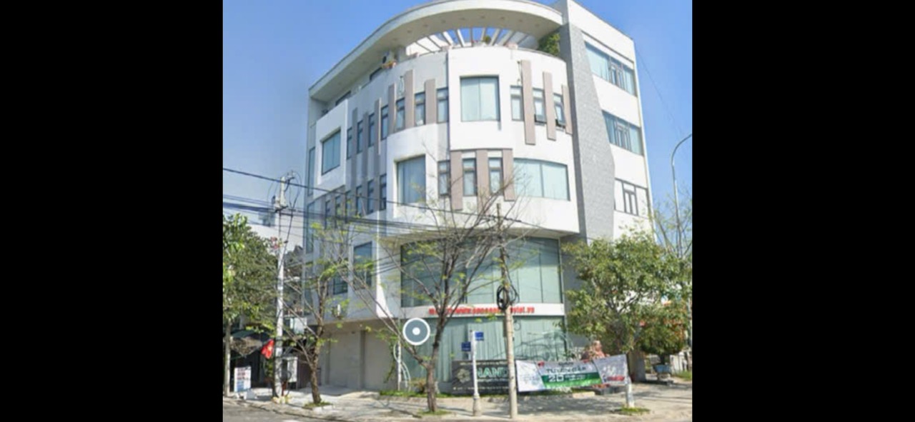 Cho thuê tòa nhà 900m² tại Trần Nhân Tông, Đà Nẵng - Thang máy đầy đủ!