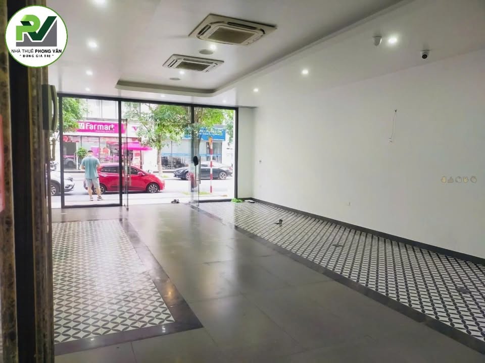 Shophouse Vinhomes Marina Hải Phòng 120m² giá 45 triệu - Không gian rộng rãi, thoáng mát!