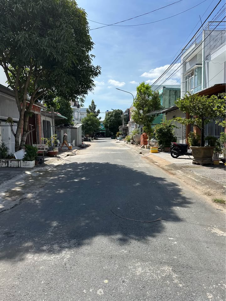 Đất nền tái định cư Vĩnh Quang Rạch Giá 91m² giá 1.7 tỷ - Vị trí đắc địa gần chợ 30/4!