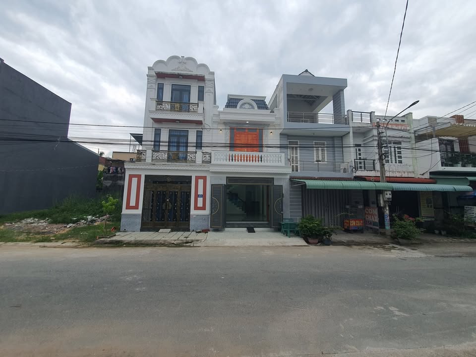 Nhà mặt tiền kinh doanh Nguyễn Văn Bứa, Hóc Môn 75m² giá 2.85 tỷ - Chính chủ cần bán!