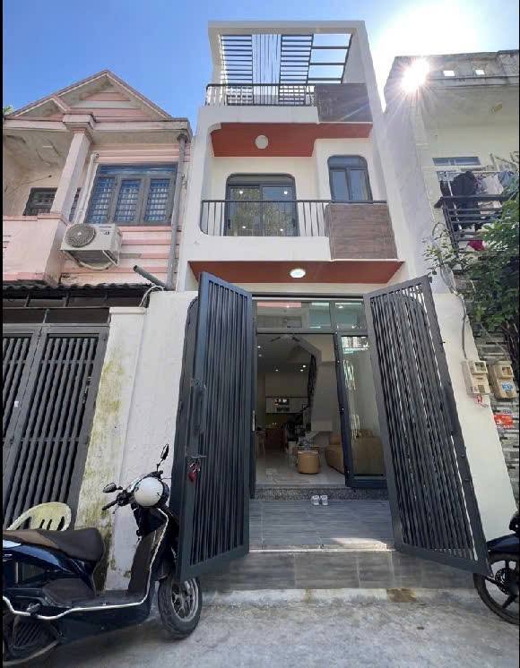 Nhà 3 tầng hẻm xe hơi Phường Tân Thới Hiệp 48m² giá 5.45 tỷ - Tiềm năng tăng giá mạnh!