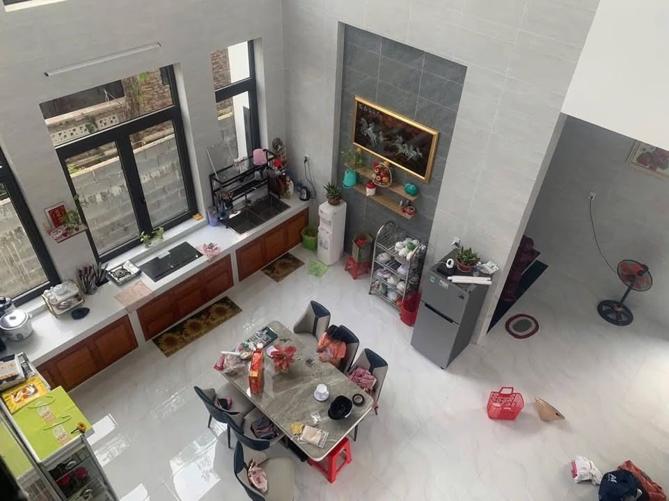 Nhà phố 2 tầng hẻm 39 Điện Biên Phủ, 300m² giá 5.5 tỷ - Cơ hội đầu tư hấp dẫn!