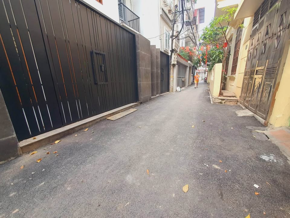 Đất Nghi Tàm 94m² giá 24.5 tỷ - Cơ hội đầu tư tuyệt vời!