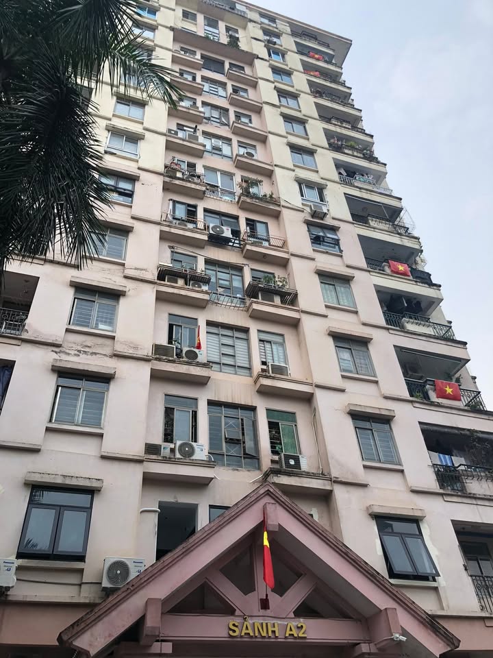 Chung cư 2PN phố Đội Nhân, Ba Đình 70m² giá 6.5 tỷ - Tiện ích đầy đủ, gần Hồ Tây!