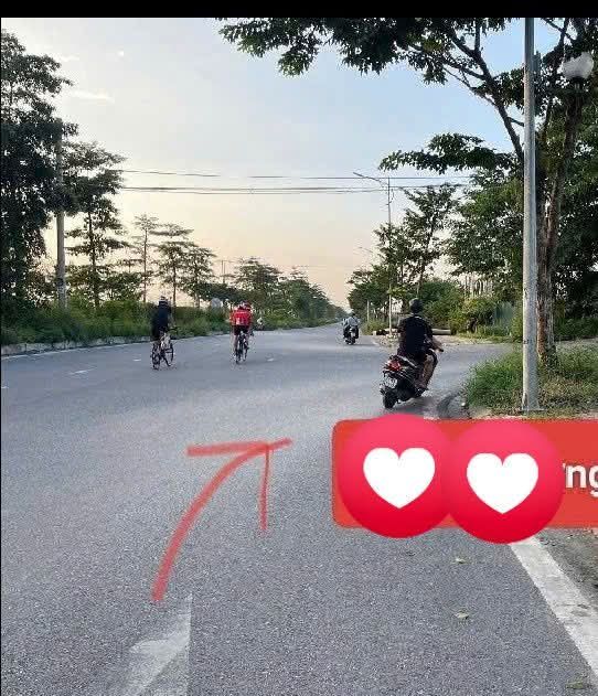 Bán nhà phố Hà Huy Tập, Long Biên 4m² giá 3.45 tỷ - Vị trí tuyệt vời gần cầu Đuống!