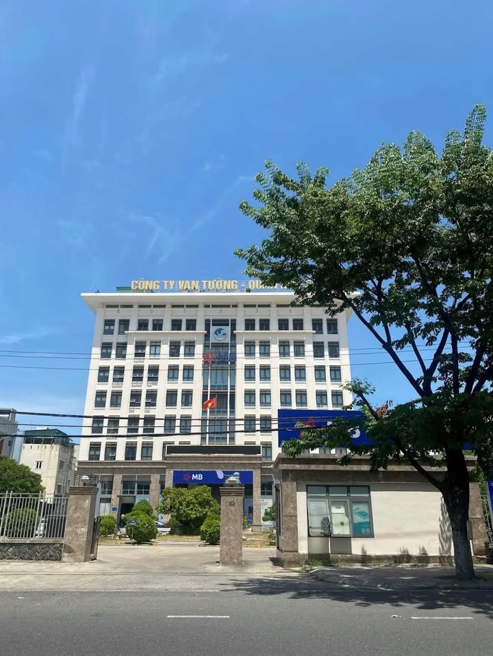 Nhà đẹp 2 tầng đường Nguyễn Hữu Thọ, Hải Châu, Đà Nẵng 74m² giá chỉ 3 tỷ - Sẵn sàng vào ở!