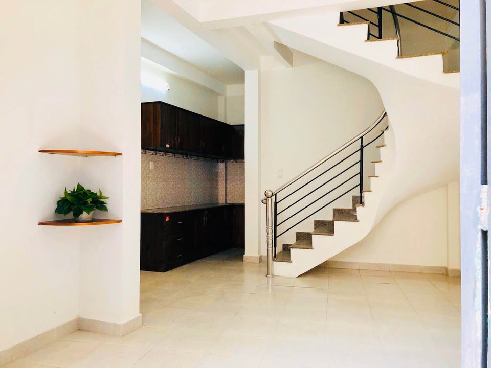 Nhà riêng Vạn Kiếp, Bình Thạnh 26m² - Khu ăn uống sầm uất, giá thỏa thuận!