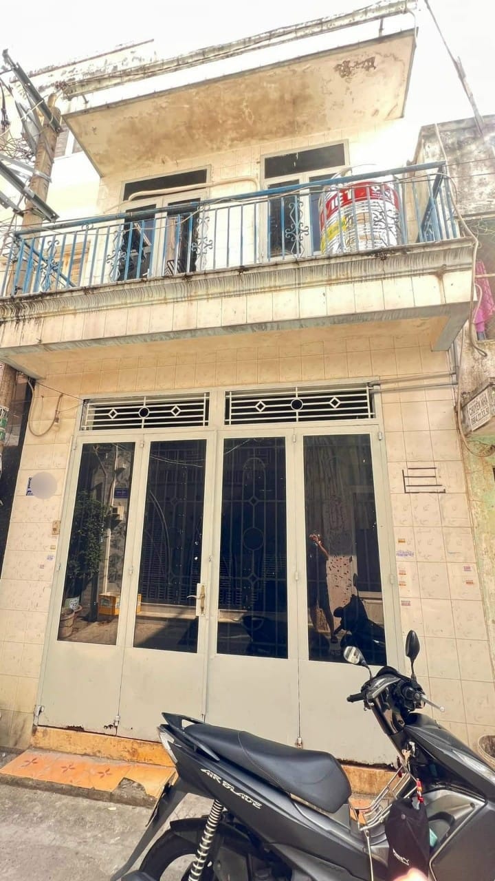 Nhà Gò Vấp 44m² giá chỉ 3.55 tỷ - Hẻm xe hơi, gần tiện ích