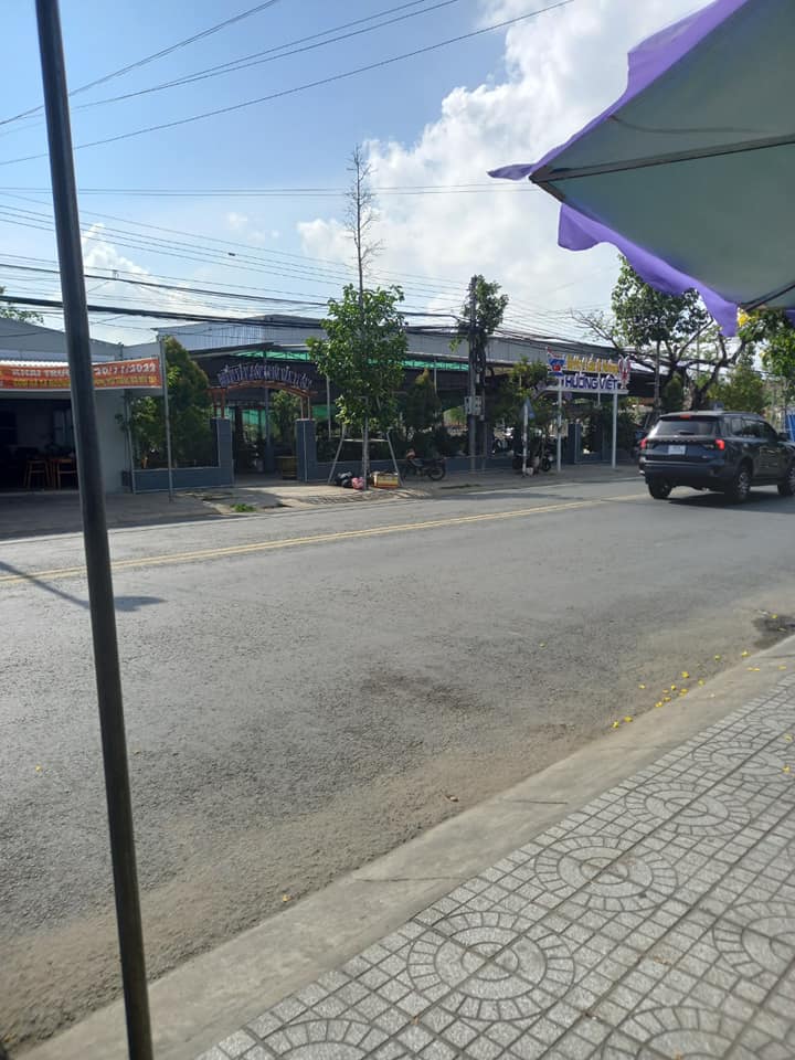 Nhà trệt lửng mặt tiền đường Lê Hồng Phong, TP Sóc Trăng, 103m² chỉ 4.2 tỷ - Cơ hội đầu tư tuyệt vời!