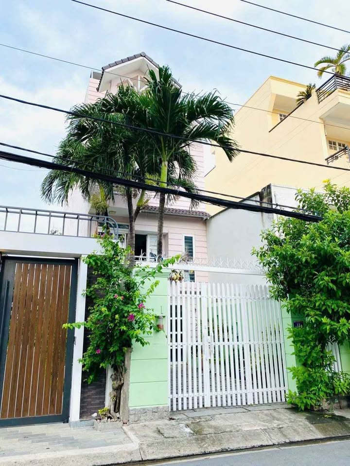 Nhà Mặt Tiền Đường Thạnh Mỹ Lợi, Thủ Đức 143m² giá 16.5 tỷ - Thiết kế đẹp, vị trí đắc địa!