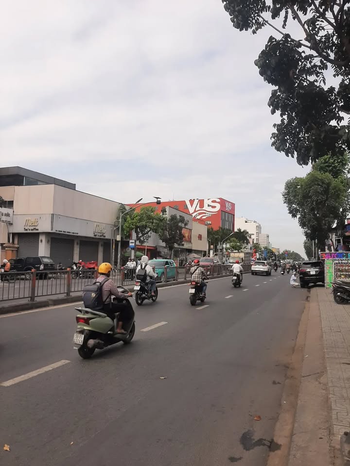 Nhà mặt tiền Quang Trung 42m² giá 9.95 tỷ - Dòng tiền cho thuê gần 30 triệu/tháng!