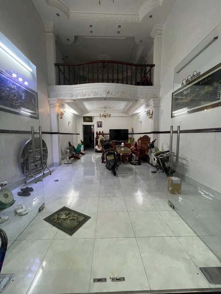 Nhà mặt tiền Đường Điện Biên Phủ Rạch Giá 90m² giá 6.99 tỷ - Kinh doanh sầm uất!